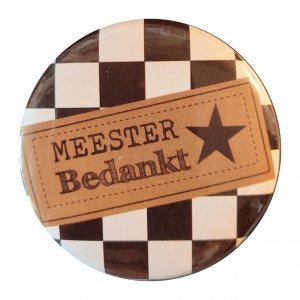 Opener met tekst ''meester bedankt''56 mm.